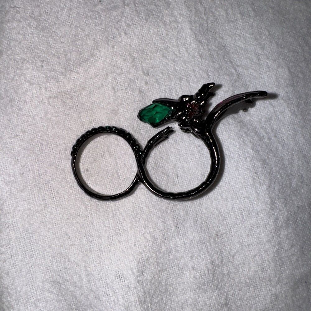 New Disney Store Sleeping Beauty Maleficent Dragon Two-Finger Ring Jewelry
